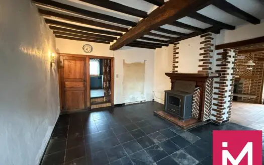 Maison à vendre  3 chambres 160 m², 240000 €