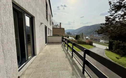 Appartement à vendre  1 chambre 61 m², 195000 €