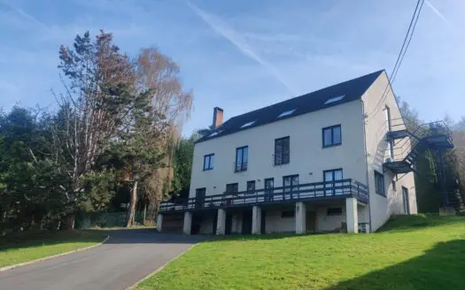 Appartement à vendre  1 chambre 61 m², 195000 €
