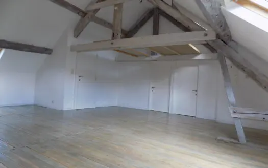 Appartement à louer  1 chambre, 600 €
