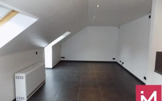 Appartement à louer  2 chambres, 720 €