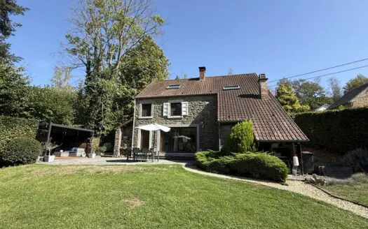 Maison à vendre  4 chambres 210 m², 449000 €