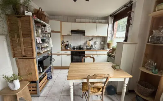 Appartement à louer  2 chambres 100 m², 725 €