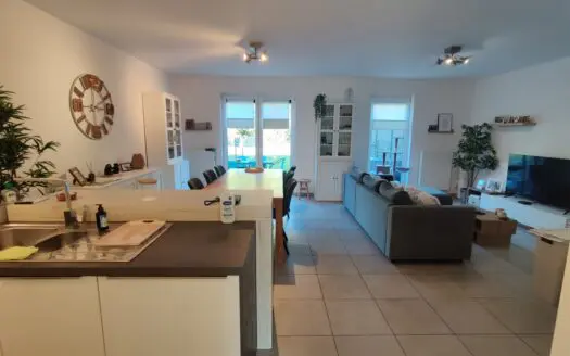 Maison à louer  4 chambres, 1550 €